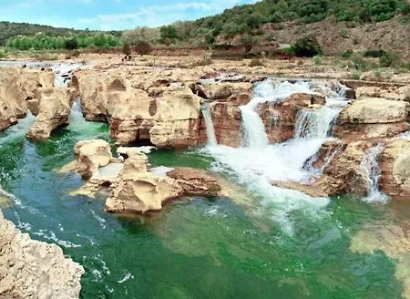 Superbe Proche Rivière Appartamento Besseges