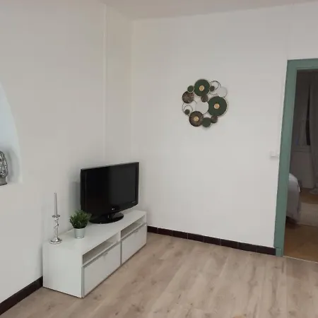 Superbe Proche Rivière Appartamento Besseges